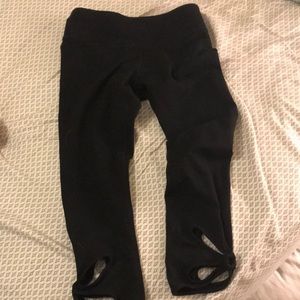 Fabletics black crop leggings